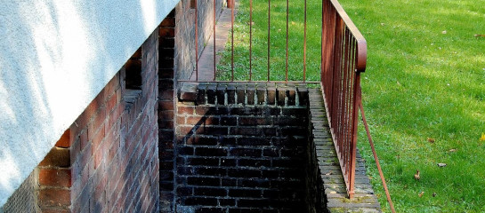 Unkrautfuchs Unkrautvernichter Unkraut bekämpfen in Ecken